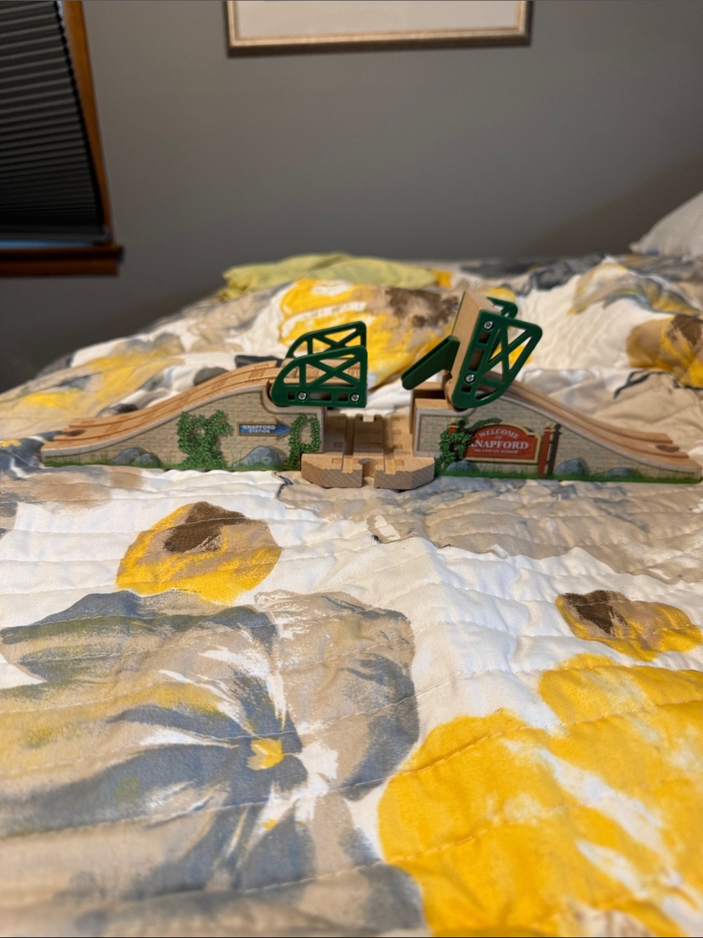 Mattel Wooden Train Lift Bridge - Green and Natural Wood
